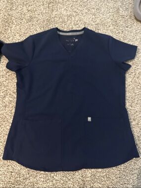 Fabletics Navy V-Neck Scrub Top with Pockets